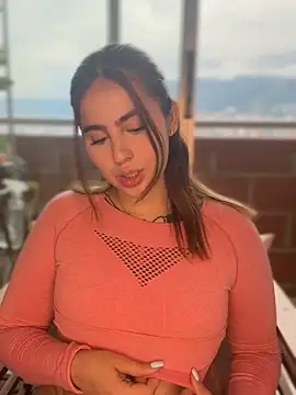 ValerieHilton online show from 02.11.25