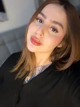 ValerieHilton online show from 11.01.25