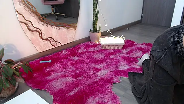 chloebritto online show from 02.01.25