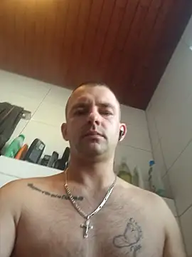 Snapshot of magicSeX4You chatting on 02.17.25 magicSeX4You online show from 02.17.25