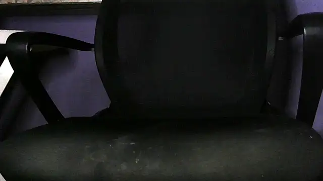 Snapshot of nine9inchdonn chatting on 02.24.25 nine9inchdonn online show from 02.24.25