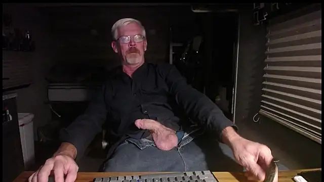 Di9ital069 online show from 11.16.25