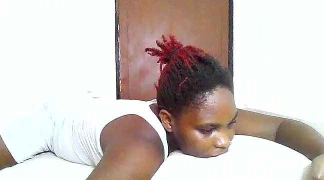 Snapshot of SexyKimberly23 chatting on 02.26.25 SexyKimberly23 online show from 02.26.25