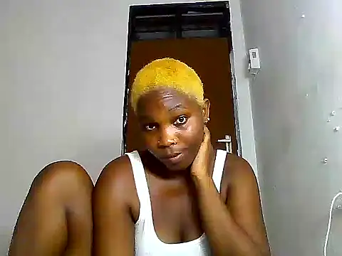 Snapshot of SexyKimberly23 chatting on 10.12.25 SexyKimberly23 online show from 10.12.25