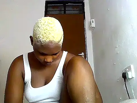 Snapshot of SexyKimberly23 chatting on 12.05.25 SexyKimberly23 online show from 12.05.25