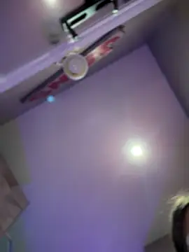 wow Mia online show from 09.09.25