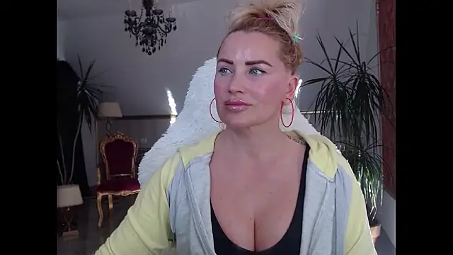 eyesangel22 online show from 01.29.25