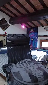 Snapshot of cek_186 chatting on 02.16.25 cek 186 online show from 02.16.25