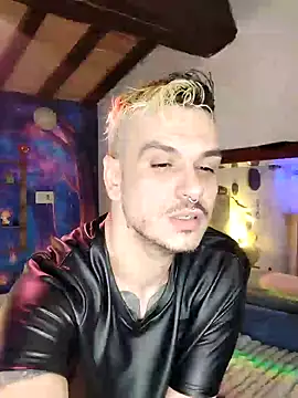 Snapshot of cek_186 chatting on 02.26.25 cek 186 online show from 02.26.25