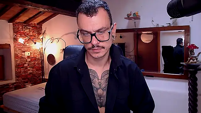 Snapshot of cek_186 chatting on 09.22.25 cek 186 online show from 09.22.25