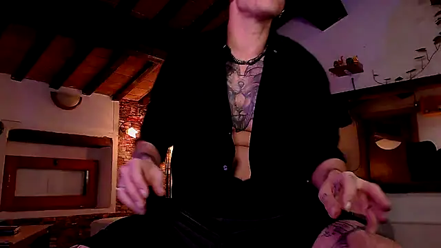 Snapshot of cek_186 chatting on 09.26.25 cek 186 online show from 09.26.25