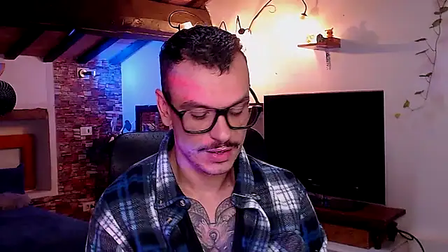 Snapshot of cek_186 chatting on 10.05.25 cek 186 online show from 10.05.25