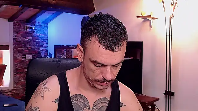 Snapshot of cek_186 chatting on 10.06.25 cek 186 online show from 10.06.25