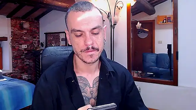 Snapshot of cek_186 chatting on 11.11.25 cek 186 online show from 11.11.25