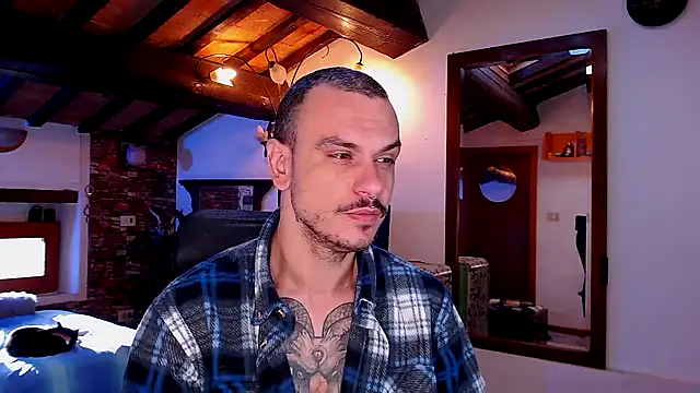 Snapshot of cek_186 chatting on 11.13.25 cek 186 online show from 11.13.25