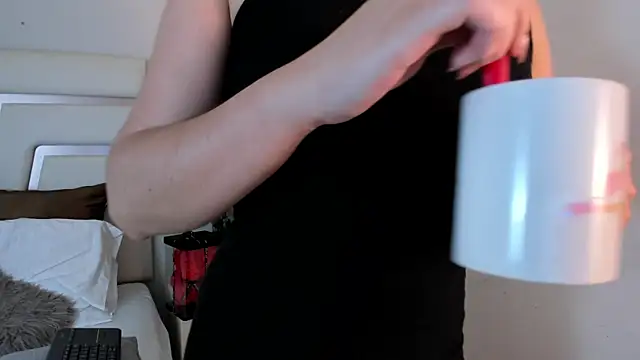 Snapshot of CamilaSofiia chatting on 03.03.25 CamilaSofiia online show from 03.03.25