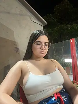 Snapshot of CamilaSofiia chatting on 01.08.26 CamilaSofiia online show from 01.08.26