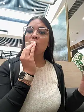 Snapshot of CamilaSofiia chatting on 02.17.26 CamilaSofiia online show from 02.17.26