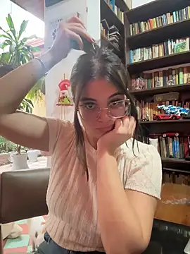 Snapshot of CamilaSofiia chatting on 02.25.26 CamilaSofiia online show from 02.25.26