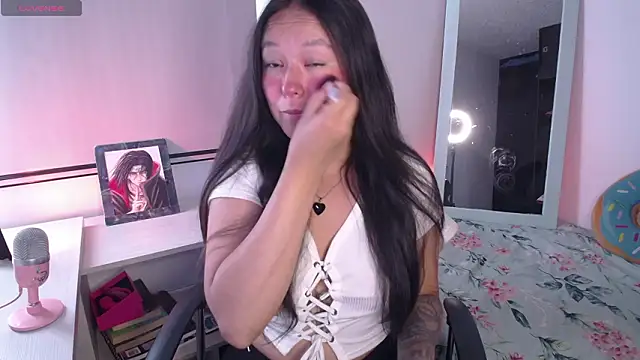 Lexie Thompson10 online show from 02.10.26