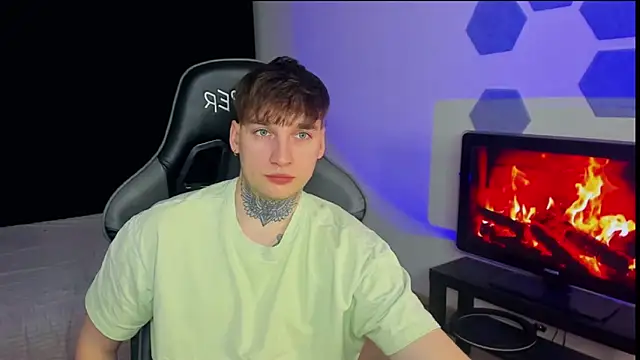 Chris Tyson online show from 02.22.25