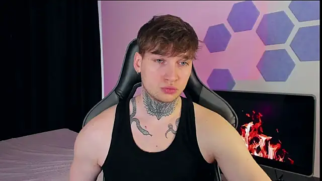 Chris Tyson online show from 03.18.25