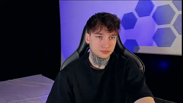 Chris Tyson online show from 03.19.25