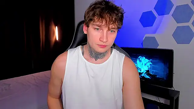 Chris Tyson online show from 11.23.25