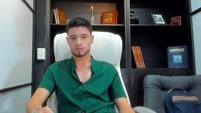 EdwardRoss  online show from 03.22.25