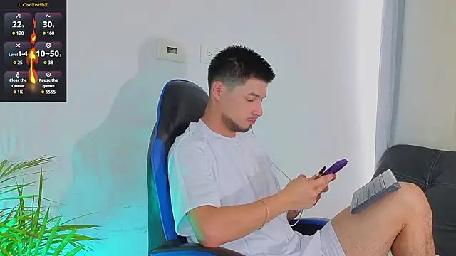 EdwardRoss  online show from 03.05.26