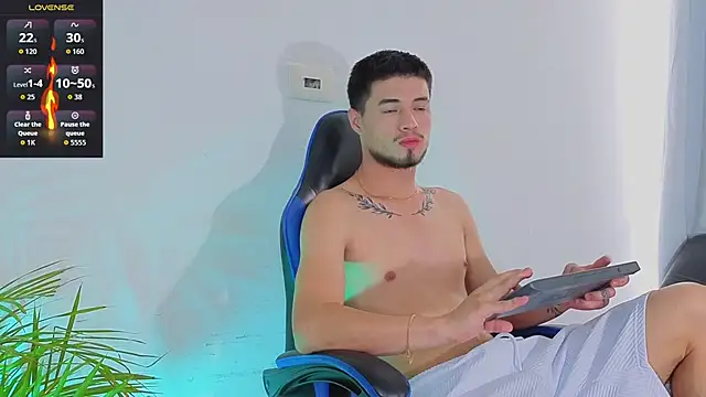 EdwardRoss  online show from 03.14.26