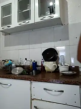 Julia Pretinha online show from 02.23.25