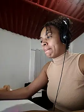 Julia Pretinha online show from 09.23.25