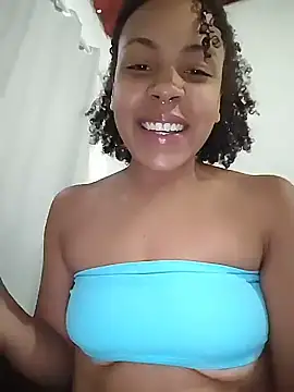 Julia Pretinha online show from 12.20.25