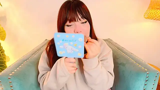 Fluffy Bubble21 online show from 03.13.25