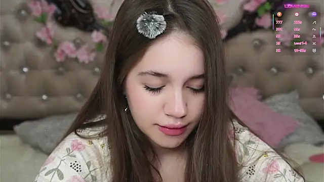 AmiLewis online show from 04.01.26