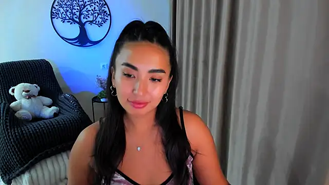 worldofkim online show from 09.24.25