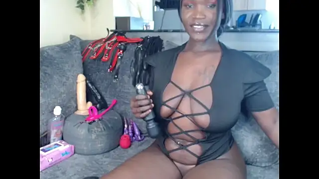 yummy sweet caramel online show from 12.17.24