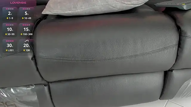 Snapshot of Max_cortes1 chatting on 03.12.25 Max cortes1 online show from 03.12.25