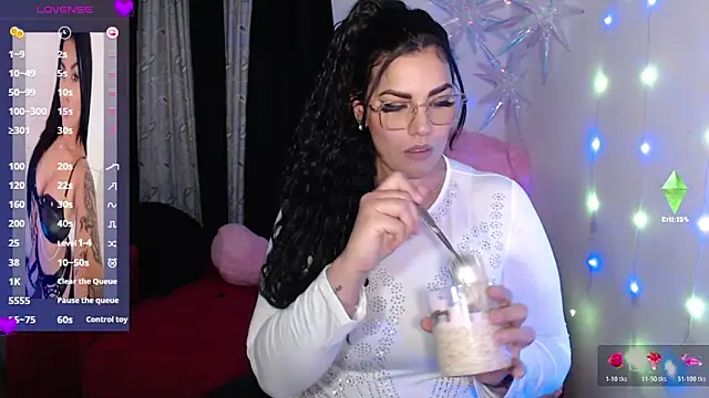 CarolinaRincon online show from 02.04.26