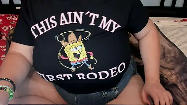 Snapshot of Chloenightmare chatting on 10.06.25 Chloenightmare online show from 10.06.25