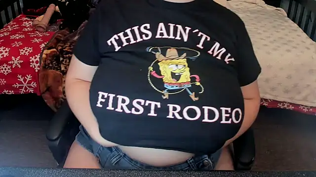 Snapshot of Chloenightmare chatting on 10.16.25 Chloenightmare online show from 10.16.25