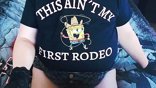 Snapshot of Chloenightmare chatting on 03.23.26 Chloenightmare online show from 03.23.26