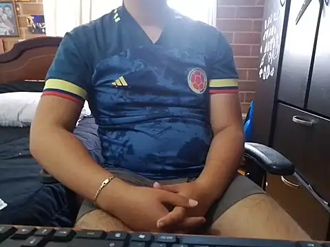 greeneyes999999999999 online show from 10.24.25