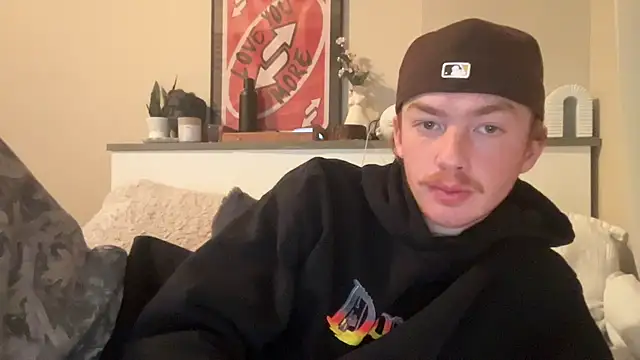 younghungginger online show from 02.28.25