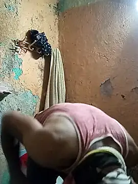 Snapshot of pene_latinoriico chatting on 12.25.24 pene latinoriico online show from 12.25.24