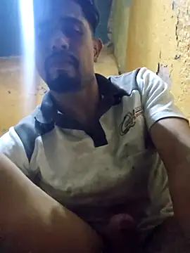 Snapshot of pene_latinoriico chatting on 09.18.25 pene latinoriico online show from 09.18.25