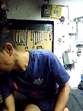 Snapshot of pene_latinoriico chatting on 11.08.25 pene latinoriico online show from 11.08.25