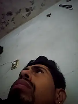 Snapshot of pene_latinoriico chatting on 12.22.25 pene latinoriico online show from 12.22.25