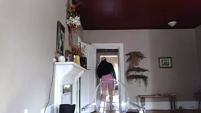 Glamazonx online show from 09.24.25